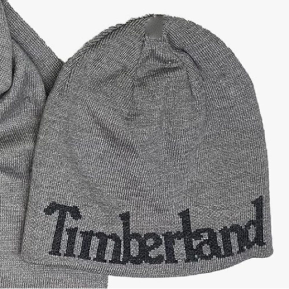 🎉🎉HOST PICK🎉🎉Timberland shades of gray double layer reversible logo beanie. - Picture 1 of 6